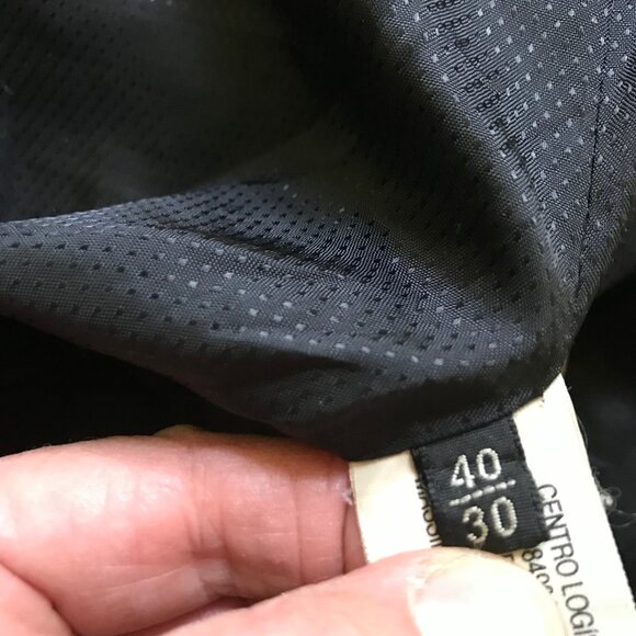 Massimo Dutti vintage 98% wool black coat - Picture 6 of 8